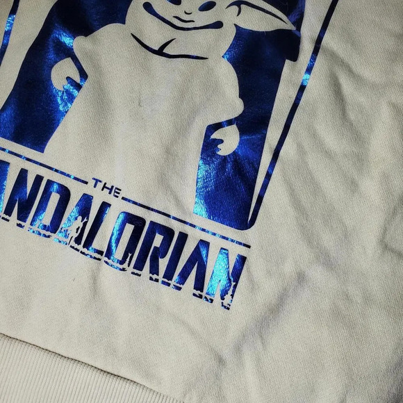H&M Star Wars The Mandalorian Boys 6X/7 Cream Metallic Blue Pullover Hoodie - Picture 9 of 15